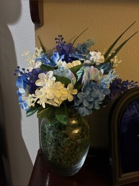 Blue and White Artificial Floral Arrangement in Glass Vase by designsbywildrose